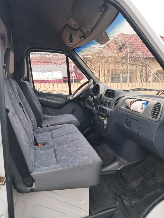 Vând microbuz sprinter !