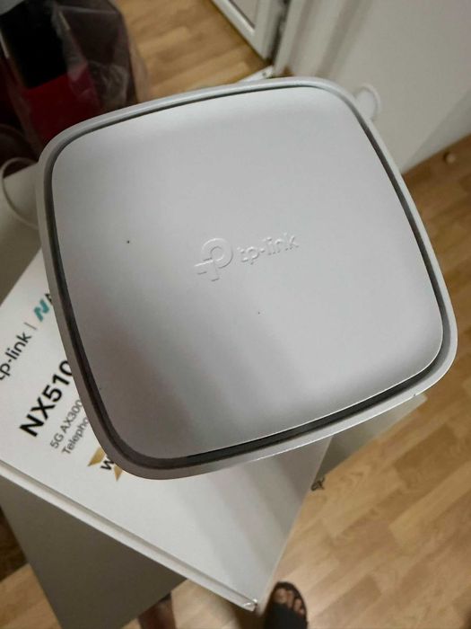 Router 5G TP-Link NX510v AX3000 Wi-Fi 6 cu slot Nano SIM