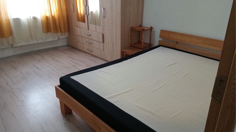 Garsonieră DE ÎNCHIRIAT!
