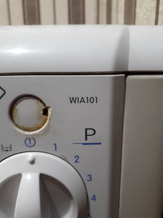 Стиральная машина Indesit WIA101