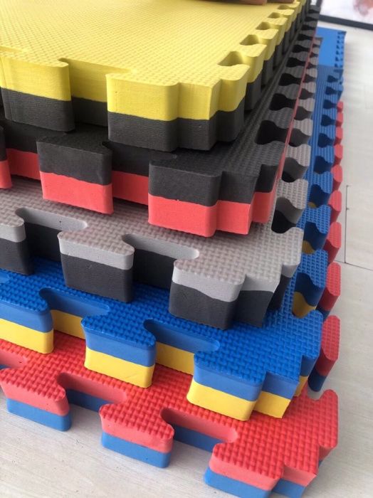 Борцовский ковер, татами, мат.