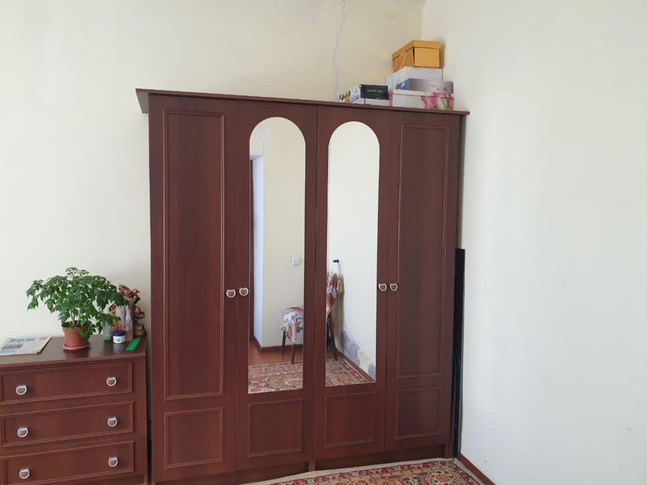 Спальный гарнитур