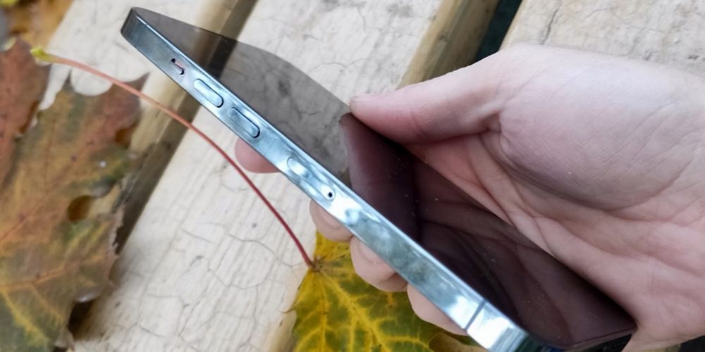 Продам Iphone 13 Pro Siera Blue 256gb идеал
