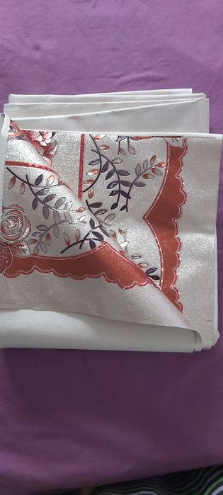 Продам   клеёнки