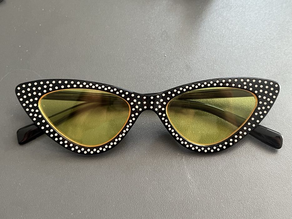 Очки с желтыми линзами