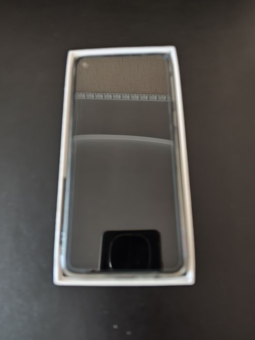 Телефон Vsmart Joy 4