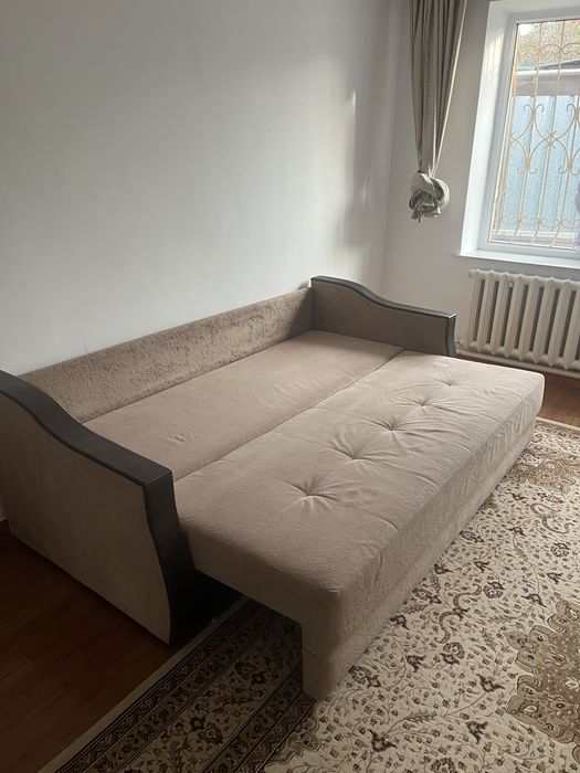 Продам диван, кровать 50’000 тг.                         .