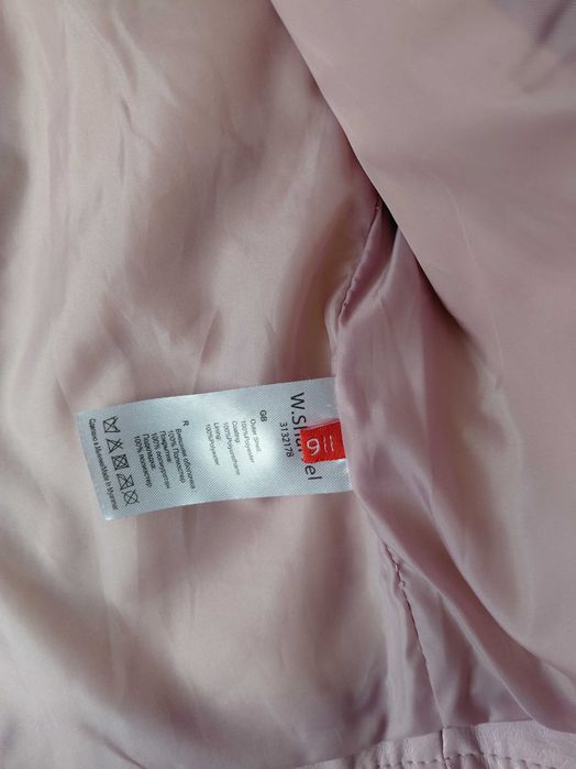 Продам кожанку на девочку