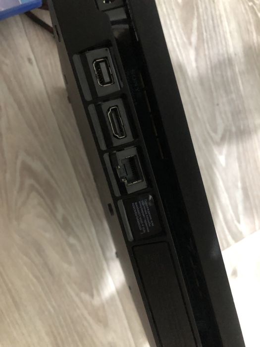 PlayStation 4 slim