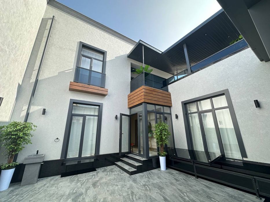 Сдаётся шикарный и новый коттедж с авторским ремонтом! Ор-р Никитина!