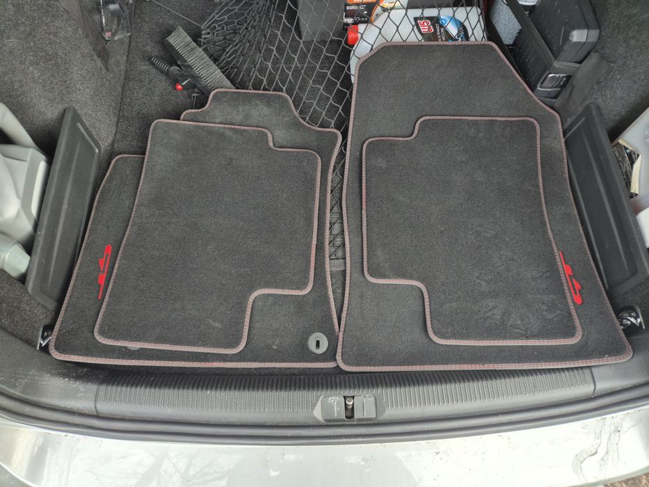 ОРИГИНАЛНИ  мокетни стелки Kia Ceed  / ProCeed / XCeed