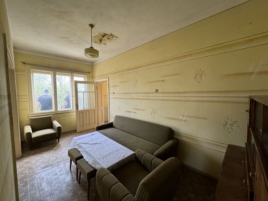 Продава се Къща в Казанлък - 100 кв.м за 1010 €/кв.м - Снимка #13