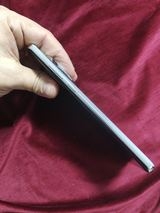 OnePlus 12 White - 24GB RAM / 1TB - Soft Global  Impecabil + Accesorii