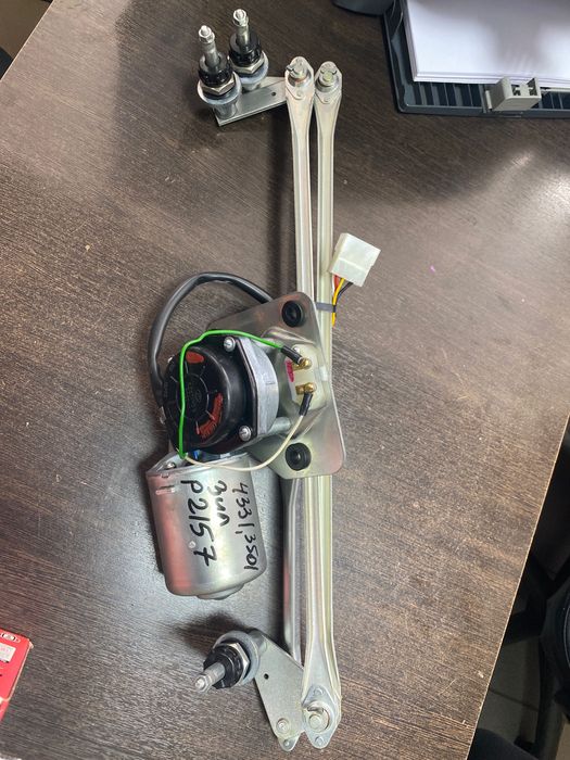 Привод стеклоочистителя ЗИЛ -3501, 4301