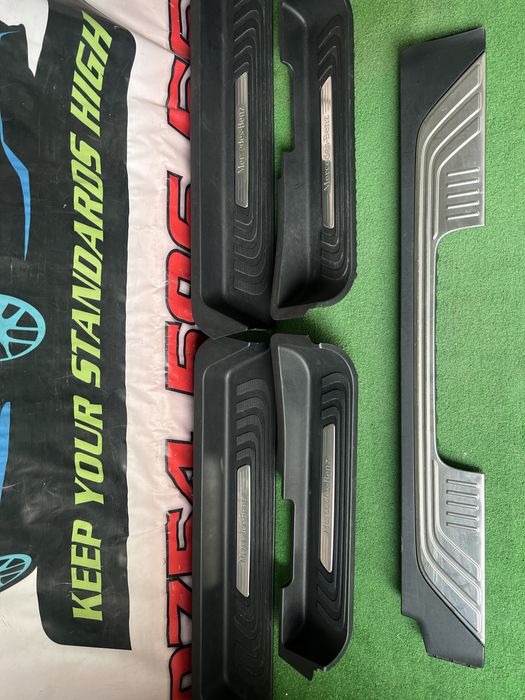 Mercedes Vito V-Class W447 Scara Treapta Stanga-Dreapta Ornament haion