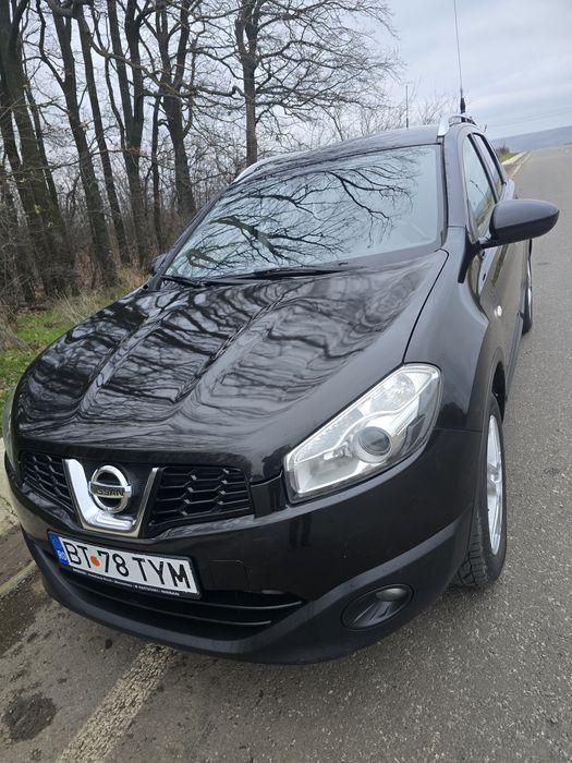 Nissan qashqai +2