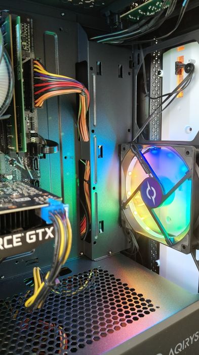 Pc gaming Gtx 1660/Ryzen 5/16gb ram Gta V Fortnite Cs 2