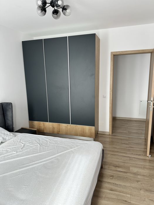 Inchiriez apartament 2 camere str Frunzisului