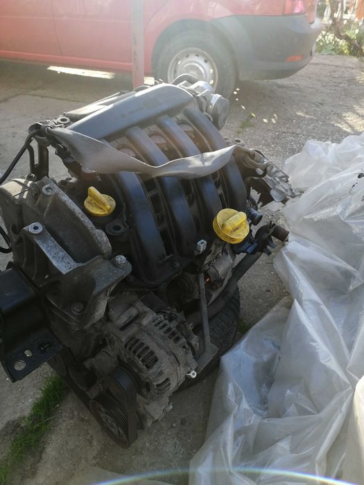 Vând motor capacitate 1.4, 16 valve, putere 72kw, renault clio, 2007
