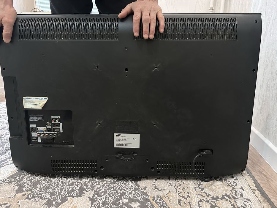 Телевизор Samsung