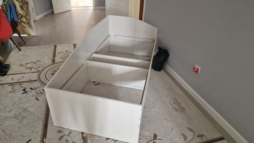 Кровать продаётся