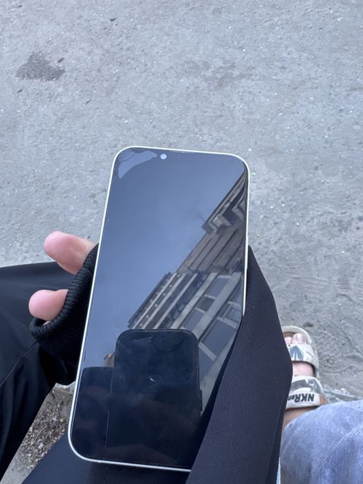 iPhone 13 гарантия бар