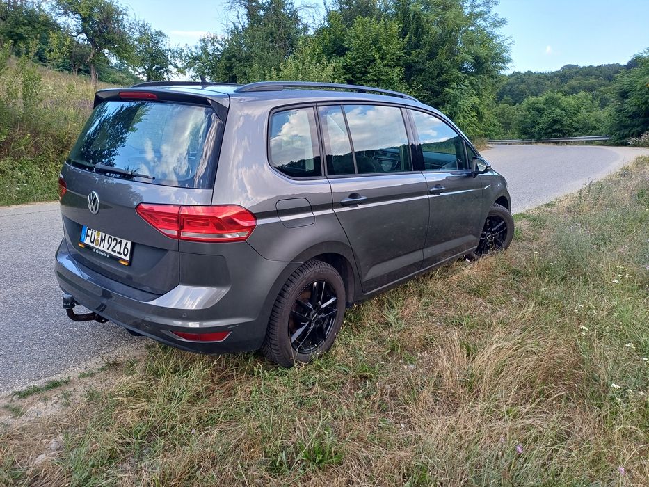 VOLKSWAGEN Touran 2016 — imagine 3