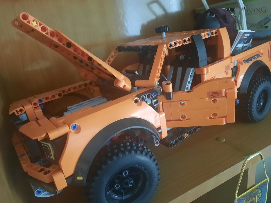 Продам конструктор лего