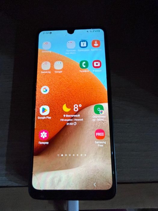 Samsung 124 Гб хорошее состояние
