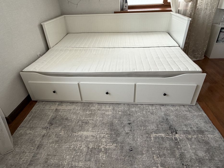 Продам кровать ИКЕА HEMNES