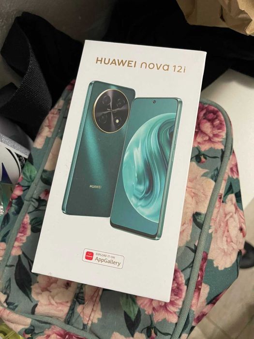 Смартфон Huawei nova 12i