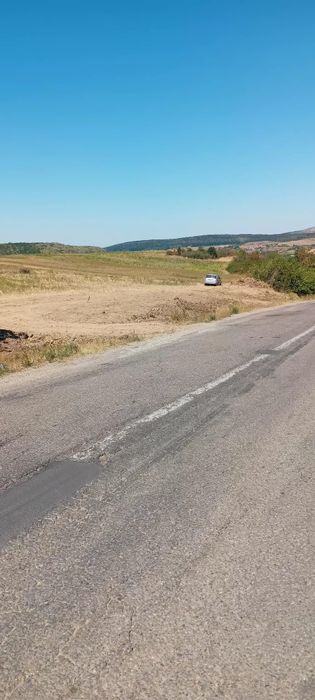 Vând 4 parcele de teren extravilan, cu acces din drumul județean 768 în hidiselu de sus