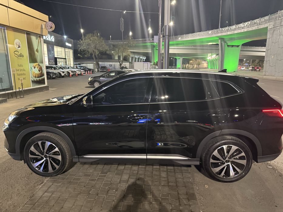 Продаётся BYD champion DMI hybrid full 150 km 2024