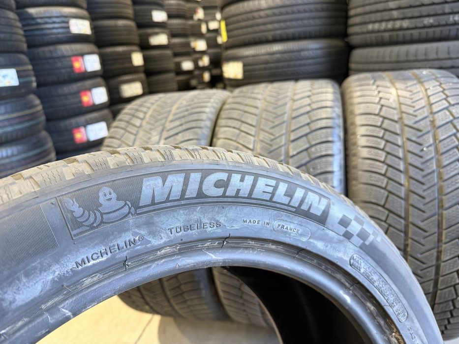 255/45/19 285/40/19 MICHELIN 4бр