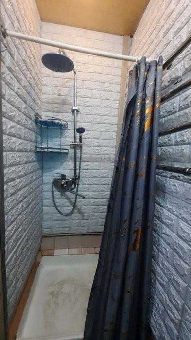 Сдаётся 1 комнатная возле цума