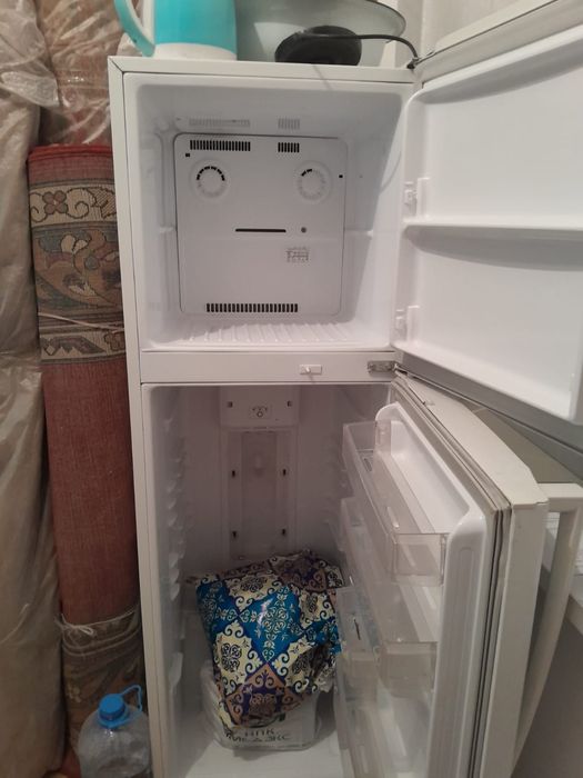 Срочно продам Телевизор,Холодильник