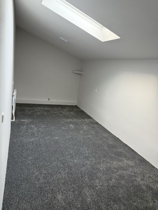 Srochno!!! Продается 5/9/9 100кв+50кв  новостройка панелни квартира