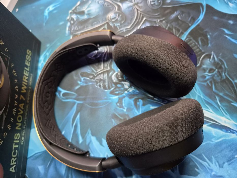 Безжични слушалки SteelSeries Arctis Nova 7 World of Warcraft