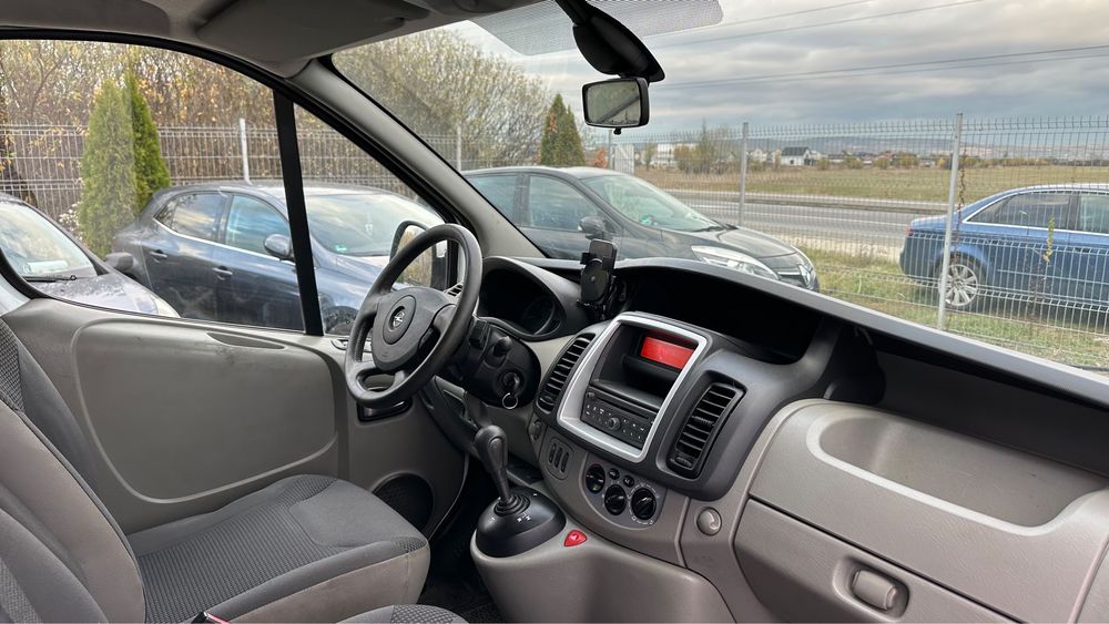 Opel vivaro 2.0cdti AUTOMAT Garantie Rate