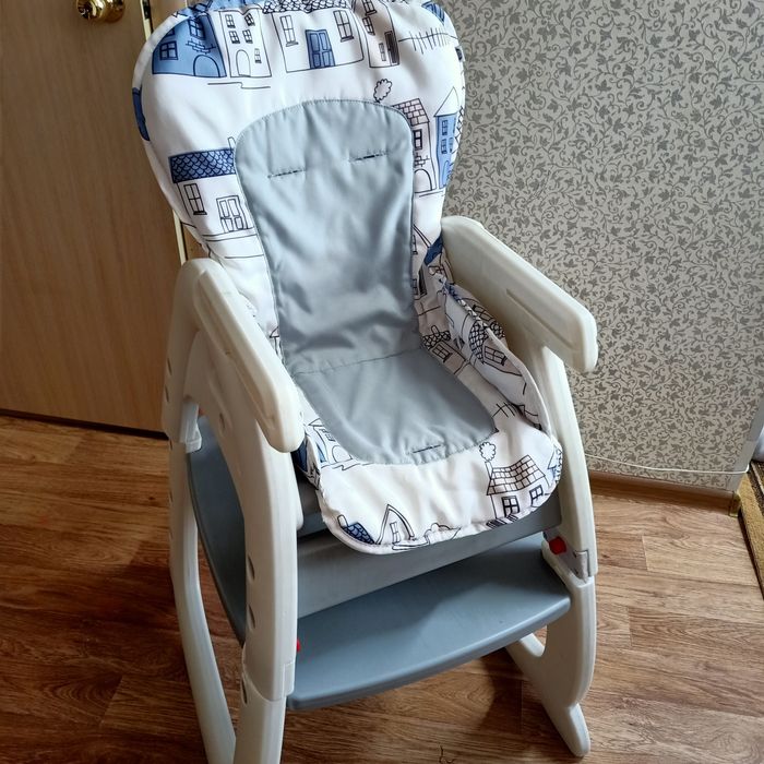 Продам стул 2 в 1 для кормления