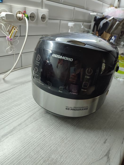 Продам мультиварку
