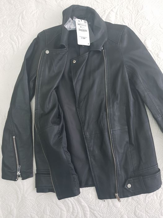 Geci din Piele Zara 2buc 500 lei