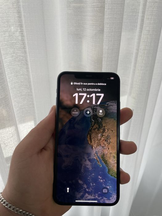 Iphone 11 pro max super intretinut