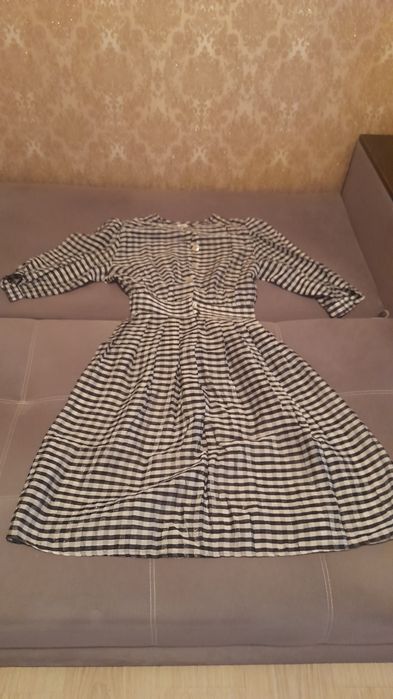 Продам платье летнее, белое