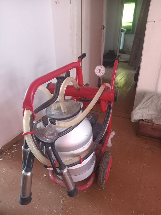 Продам дойльный аппарат