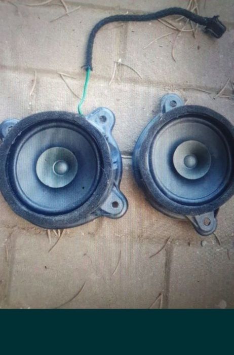 Vând difuzoare auto