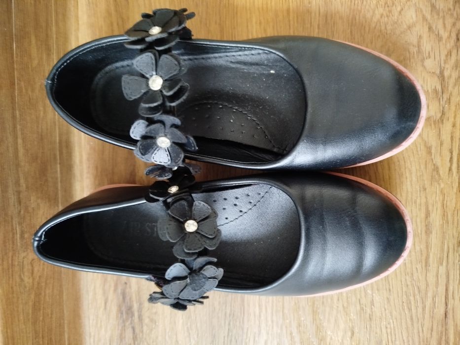 Обувки пантофки - балеринки