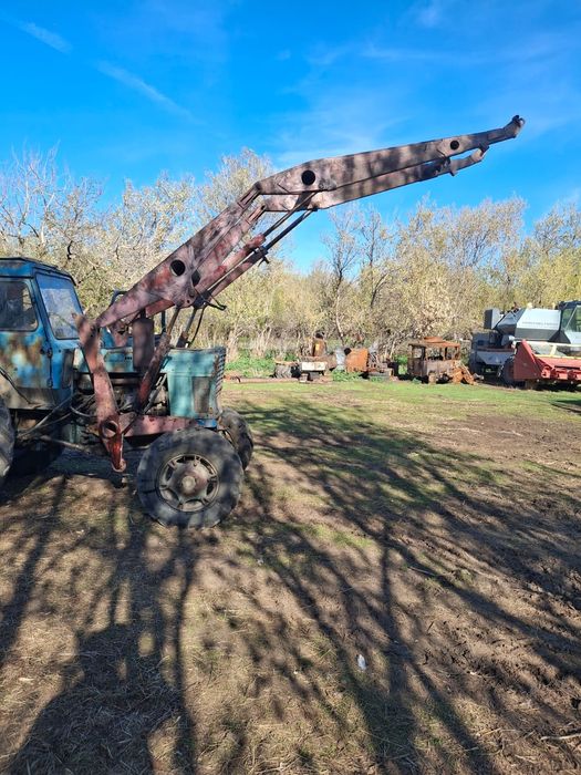 трактор Беларус MT3-80.