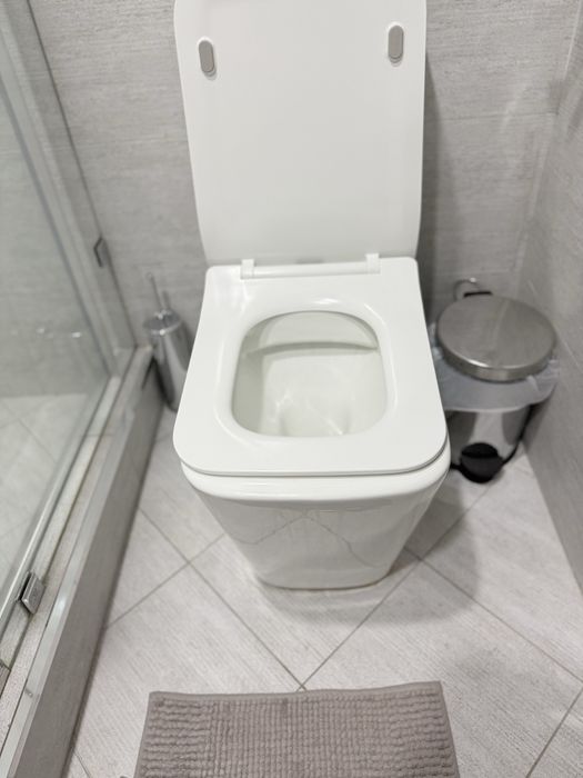 Продам сантехнику б/у в хорошем состоянии