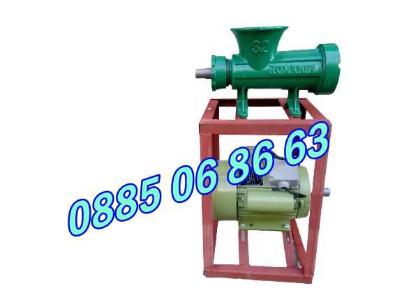 Чугунена месомелачка №32 с мотор 1,5 kW и стойка + решетки